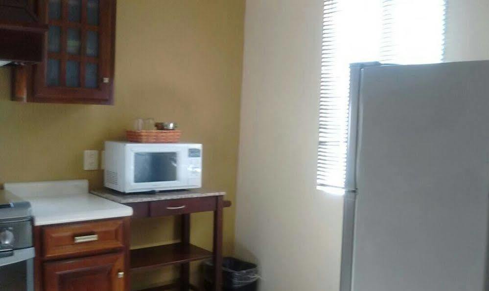 Madero Suites Coatzacoalcos Εξωτερικό φωτογραφία