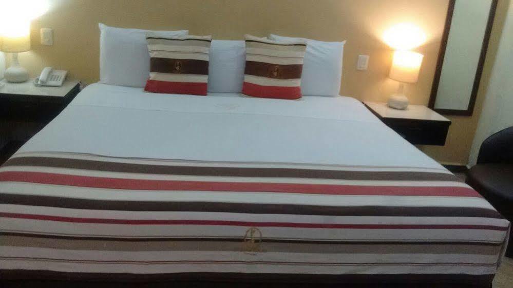 Madero Suites Coatzacoalcos Εξωτερικό φωτογραφία