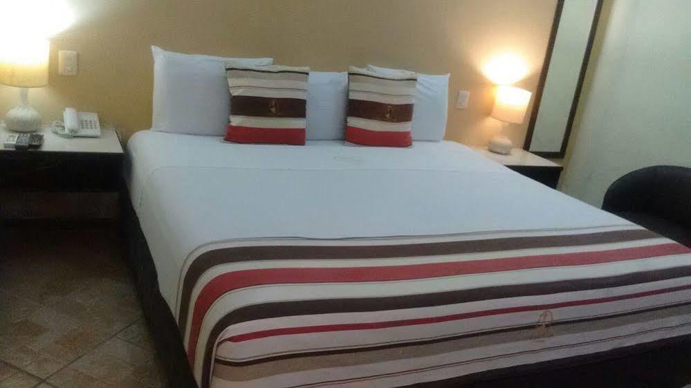 Madero Suites Coatzacoalcos Εξωτερικό φωτογραφία